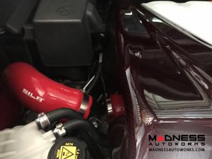 Alfa Romeo 4C Carbon Fiber Engine Cover - Red Candy